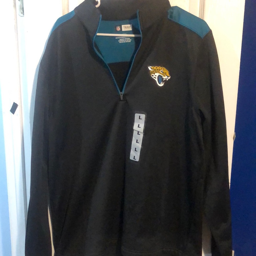 Team apparel Jaguar pull over